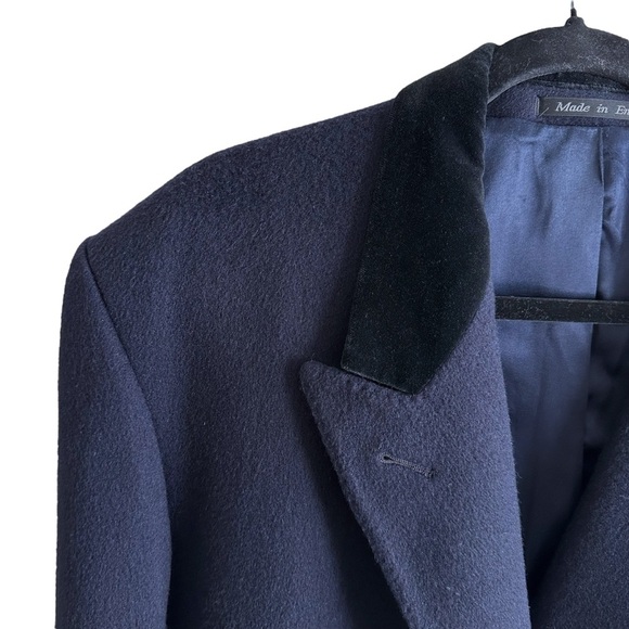 HARVIE & HUDSON London Vintage Navy Wool Overcoat Velvet Collar Quiet Luxury - Picture 6 of 16